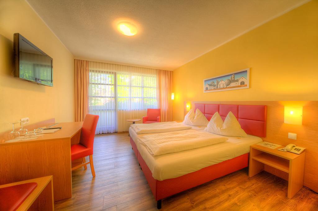 Burgenlaenderhof Hotel Garni Mörbisch am See Pokój zdjęcie